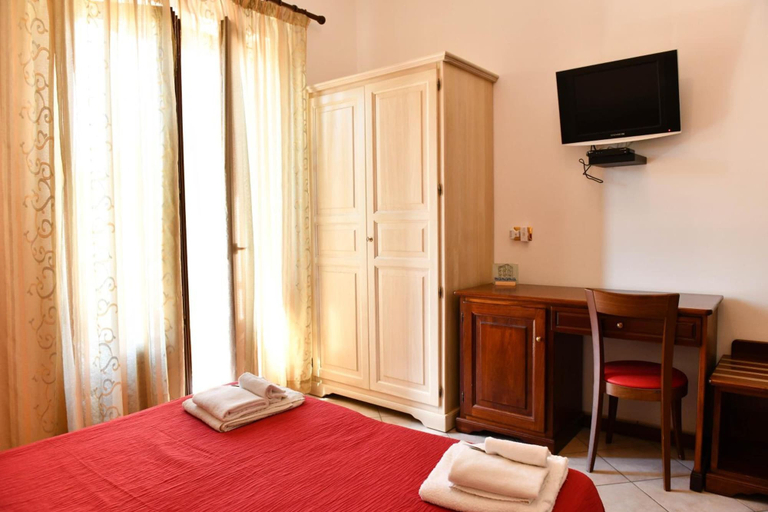 Bedroom 3, Mamamia Guesthouse, Messina