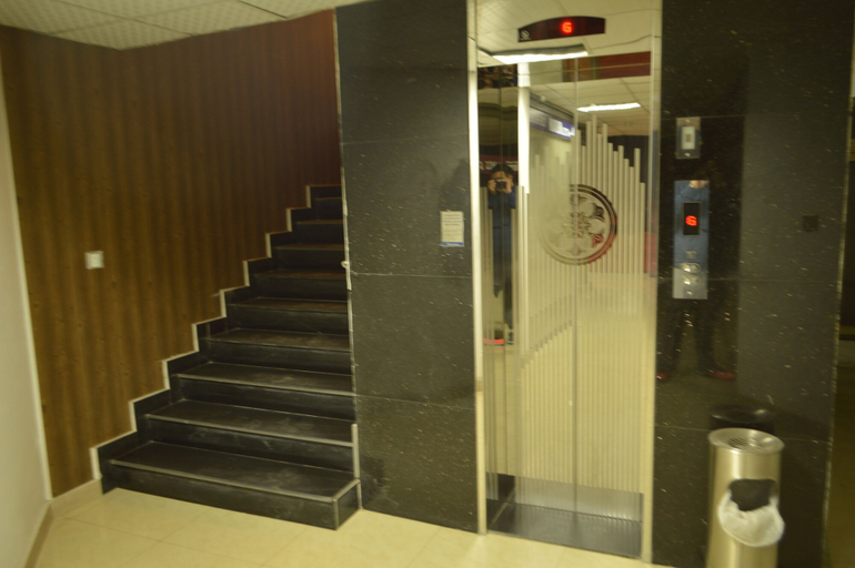 Others 5, Intellectual Inn - Bahria Town, Islamabad