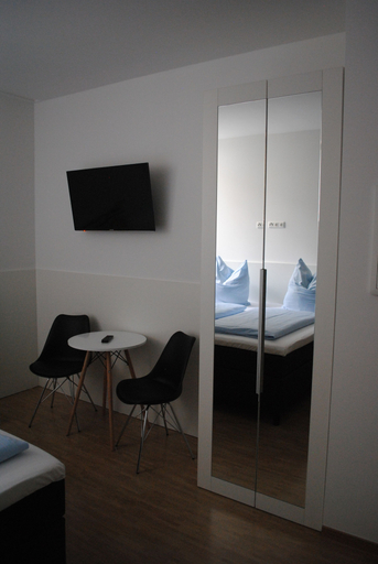Bedroom 2, Regensburg-Apart, Regensburg