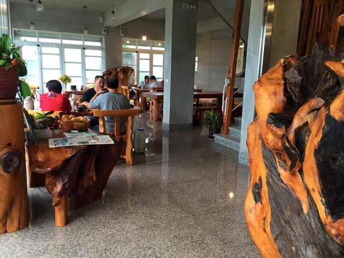 Food & Drinks 4, Water Reflections At Ease, Pingtung