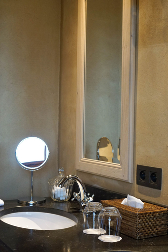 Bathroom 5, Boutique Hotel De Brakelhoen, Oost-Vlaanderen