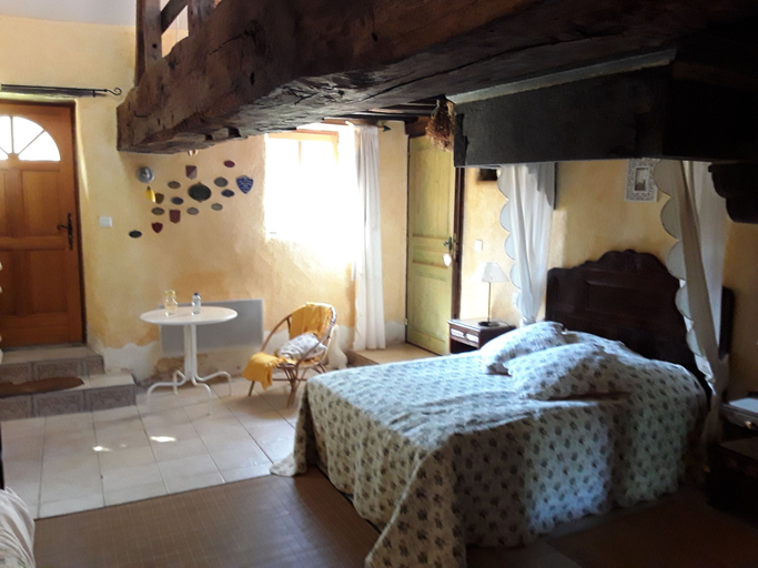 Bedroom 3, Chambres d'hotes la Merais, Loire-Atlantique