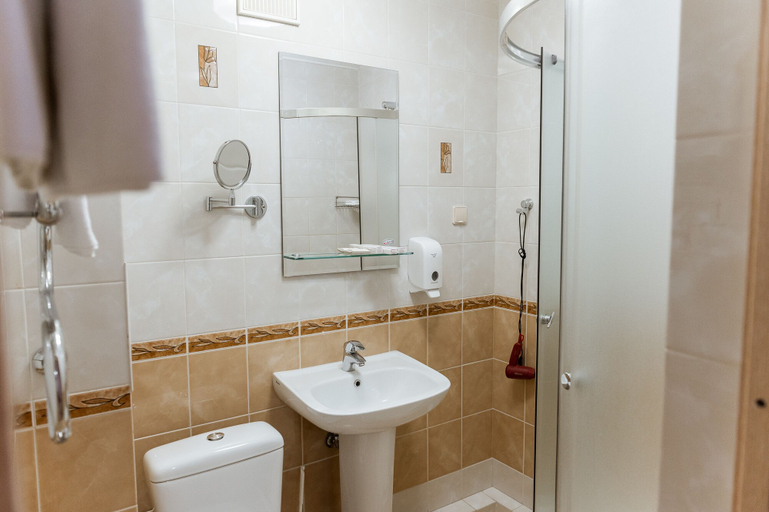 Bathroom 4, Amaks Yubileinaya Hotel, Stavropol'skiy rayon