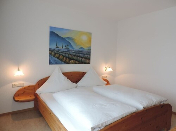 Bedroom 2, Gasthaus Weber, Ahrweiler