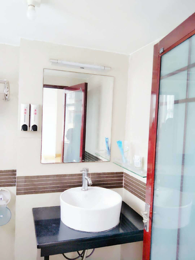 Bedroom 2, Haikou Longfeng Business Hotel, Haikou