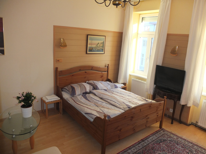 Bedroom 5, Leopoldauer Apartment, Wien