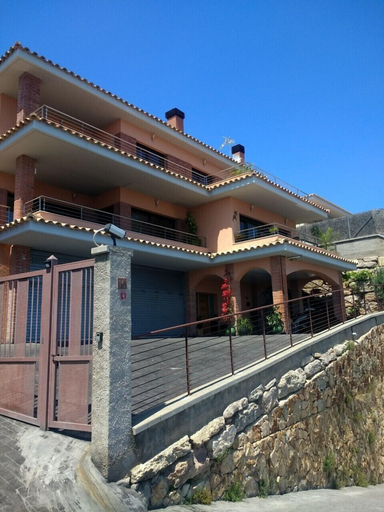 Exterior & Views 2, Villa Roca Grossa, Girona