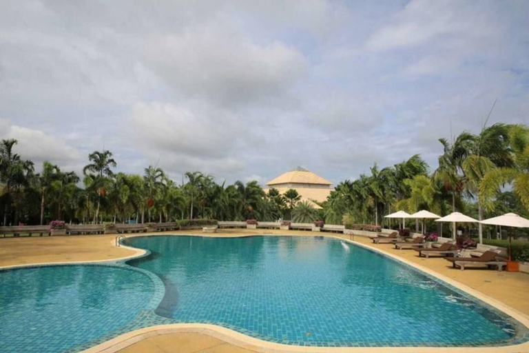 Sport & Beauty 4, Pattaya YueHu Phoenix Deluxe Villa 5room, Pattaya