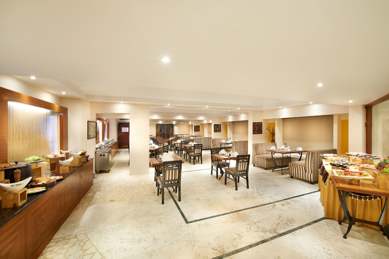 Food & Drinks 5, Highland Hotel Ooty, The Nilgiris