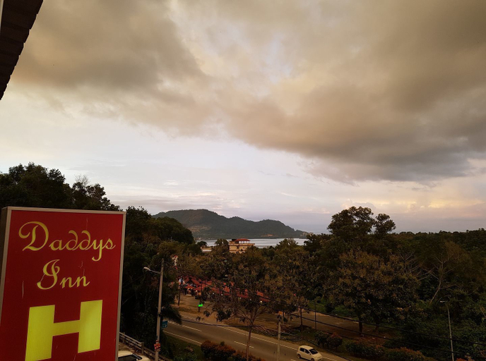 Others 3, Daddy's Inn, Manjung