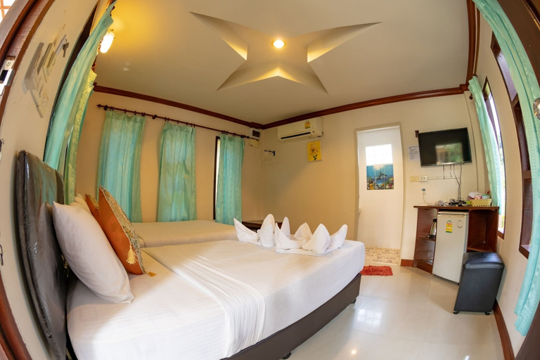 Bedroom 3, Tom Pizza Resort, Muang Rayong