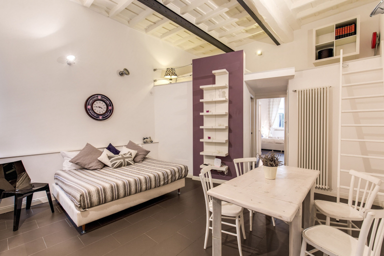 Bedroom 3, trastevere miracle suite, Rome