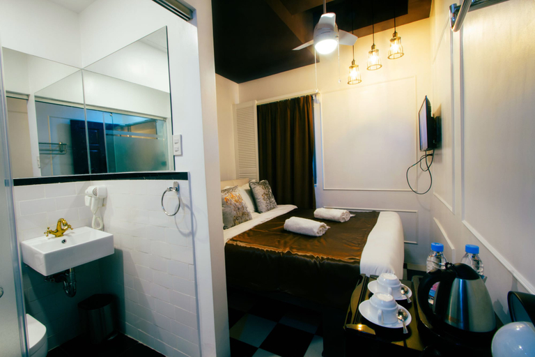 Bathroom 3, Facade by Hotel Fina, Tabaco City