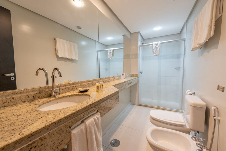 Bathroom 4, Class Hotel Passos, Passos