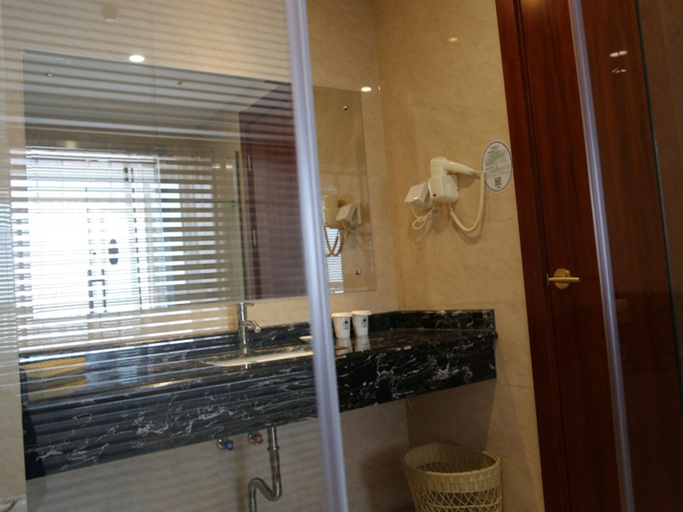 Bathroom 3, Greentree Inn Bus Station Business Hotel, Xinzhou