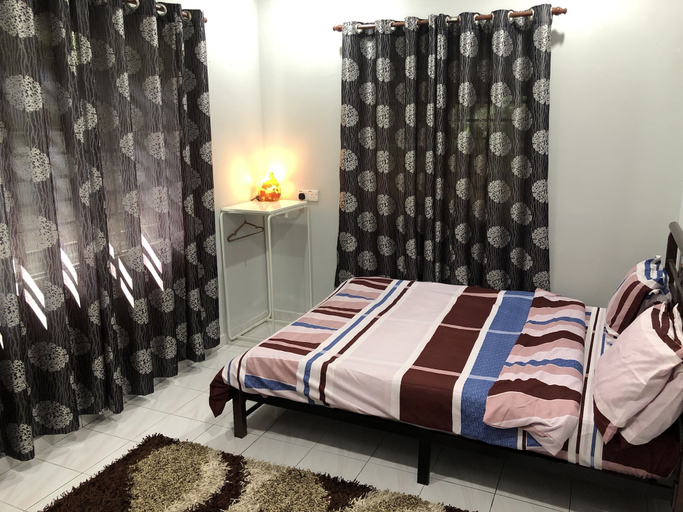 Bedroom 4, Heza Villa - Karaoke, Pool & BBQ, Port Dickson