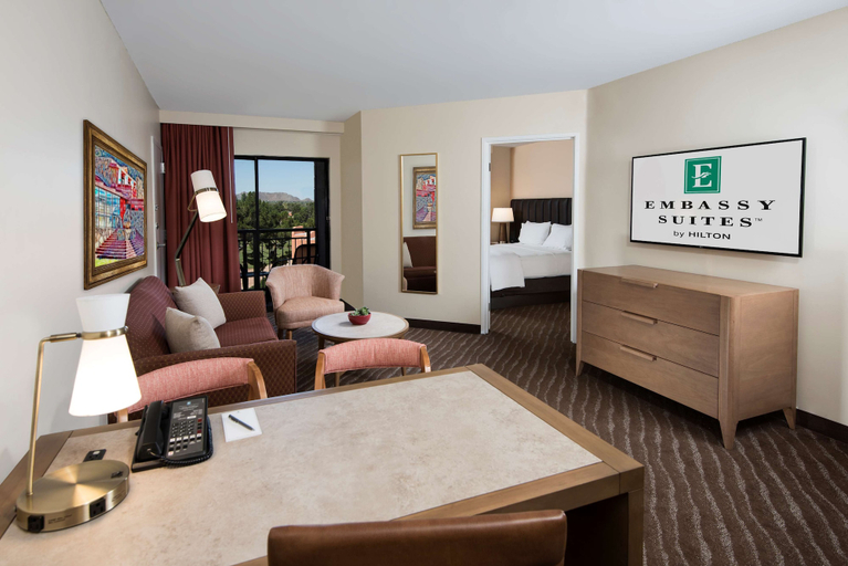 Bedroom 4, Embassy Suites by Hilton Phoenix Scottsdale, Maricopa