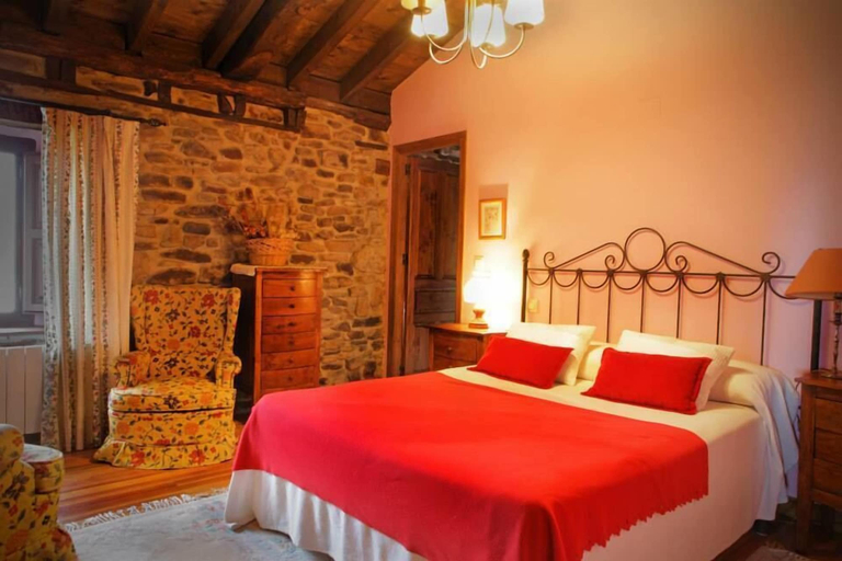 Bedroom 2, El Cajigal De Quintana, Burgos