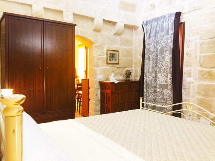 Room 5, Corte Grika, Lecce