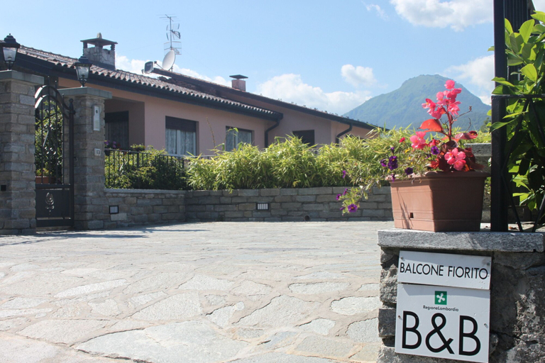 Exterior & Views 2, Balcone Fiorito Bed & Breakfast, Como