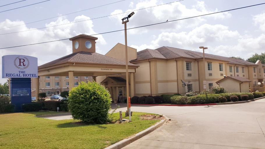 Exterior & Views 1, The Regal Hotel, Panola