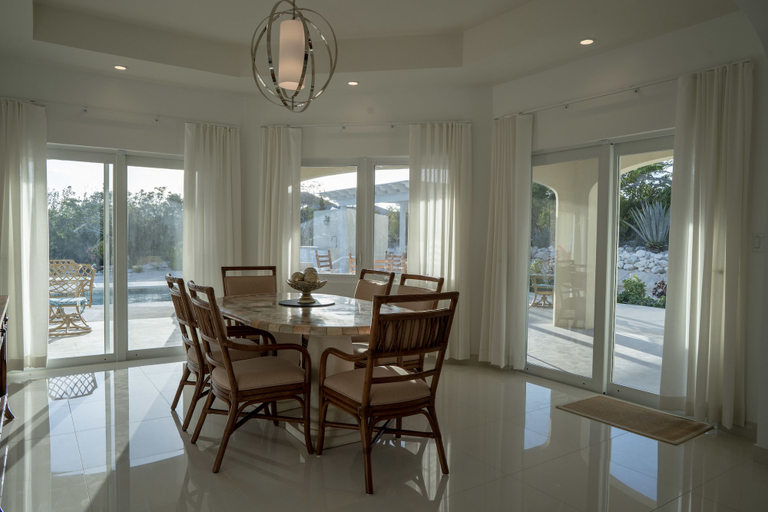 Others 5, The Sapphire Villa