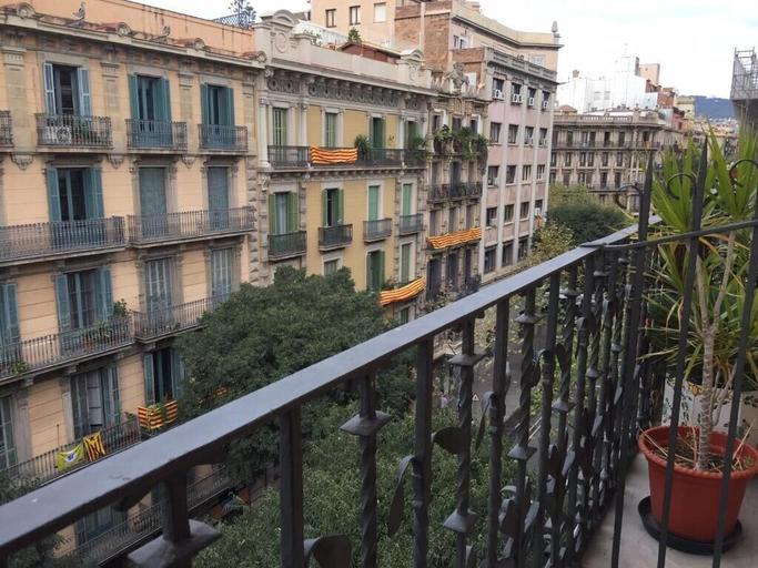 Others 4, Pension Casa De Barca, Barcelona