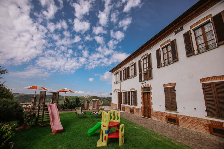 Exterior & Views 2, Il Pozzo Fiorito Residence, Asti