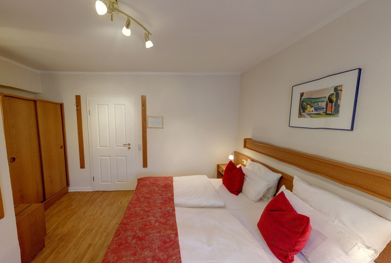 Bedroom 2, Hotel & Restaurant Zur Windmühle, Warendorf