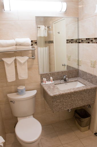 Bathroom 4, Days Inn by Wyndham Indio, Riverside