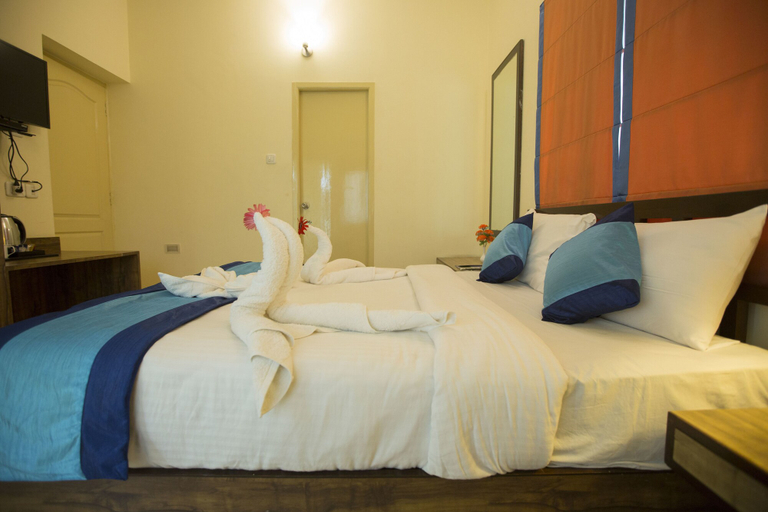 Bedroom 2, Hotel Mint Highstreet, Pune