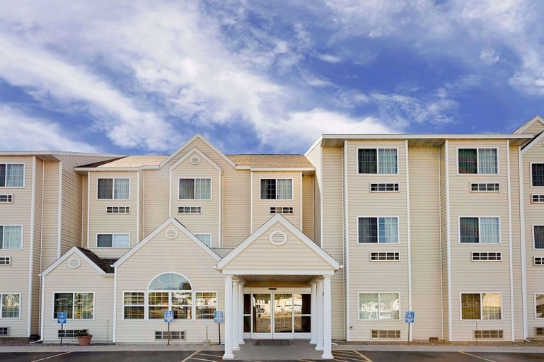 Microtel Inn & Suites by Wyndham Prairie du Chien, Crawford