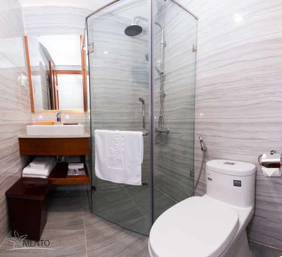 Bathroom 4, Mento Hotel, Qui Nhơn
