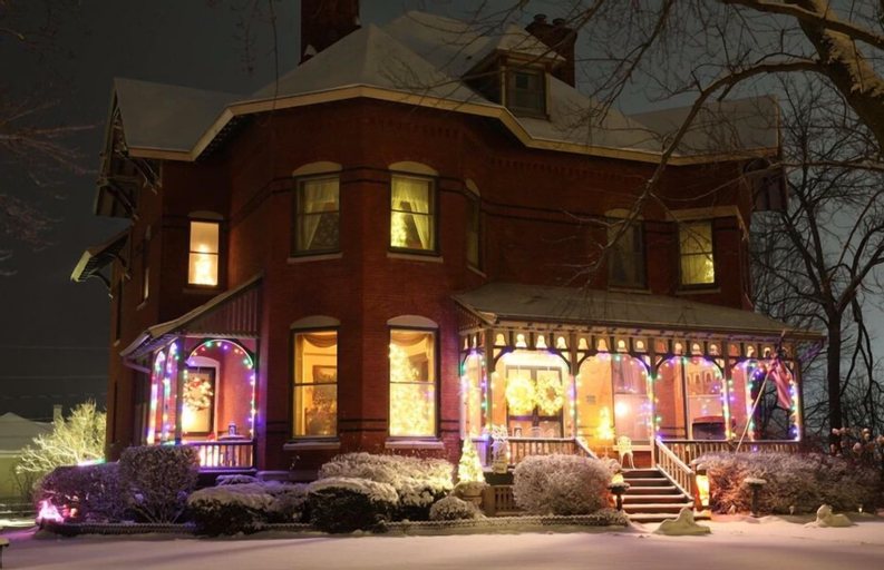 Squiers Manor B&B, Jackson