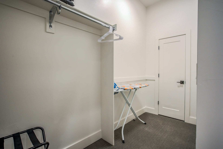 Others 5, 6bd3.5ba🌟downtown Modern Luxury W/hot Tub🌟, El Paso