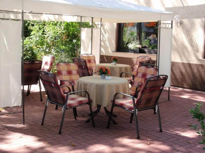 Food & Drinks 5, Hotel zum Schnackel, Wiesbaden