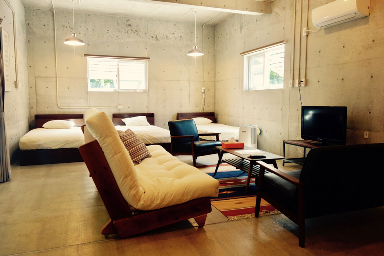 Bedroom 2, Retya, Ishigaki