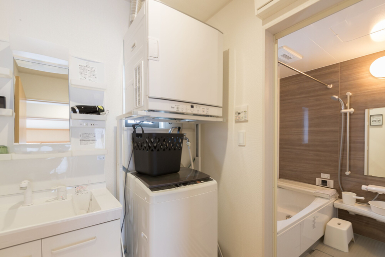 Bathroom 3, Condominium Mahalo, Chatan
