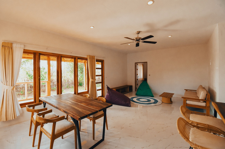 Others 5, HAPPY HOME, Dompu