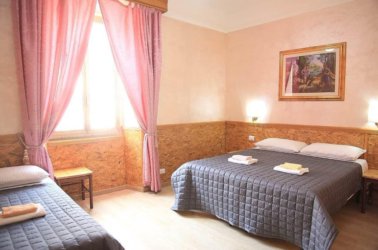 Bedroom 3, Roma Full House, Roma