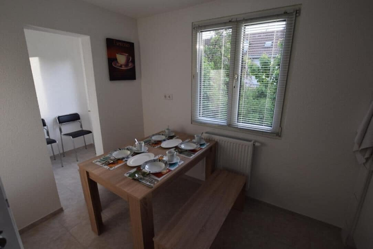 Others 4, AB Apartment 23 near Cannstatter Wasen, Stuttgart