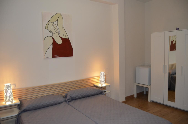 Bedroom 3, Hotel Rural Luna Llena, Madrid