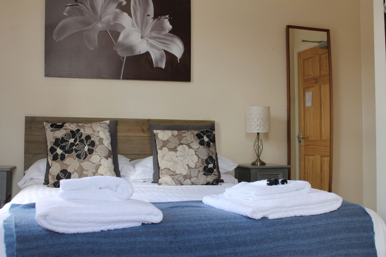 Bedroom 2, The Red Lion, Northamptonshire