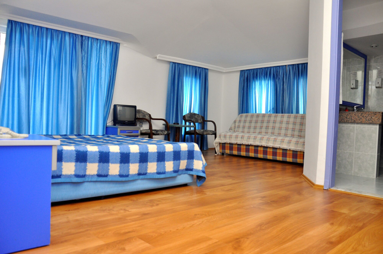 Bedroom 4, Blue Night Hotel, Alanya
