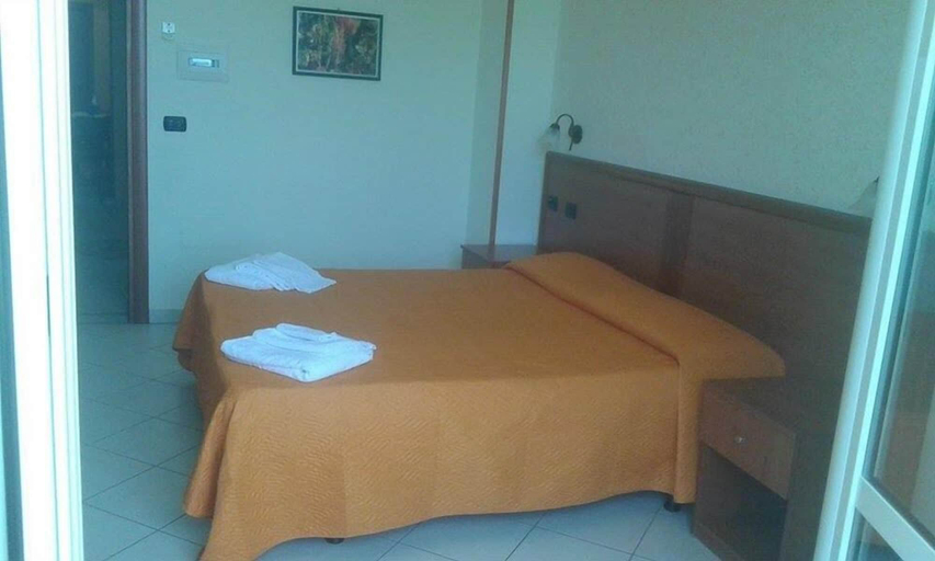 Bedroom 3, Hotel Ristorante La Decanata, Crotone