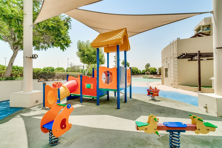 Others 5, 1 Bedroom Apartment Greens, Dubai