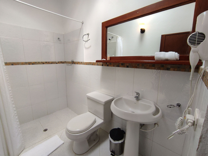 Bathroom 4, Casa de Campo Hotel & Spa, Villa de Leyva