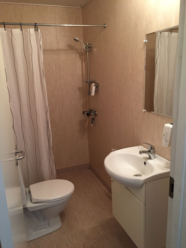 Bathroom, Det Lille Hotel, Bornholm