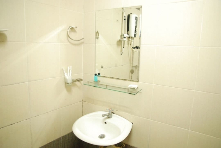 Bathroom 4, LaComme Inn, Kuala Lumpur