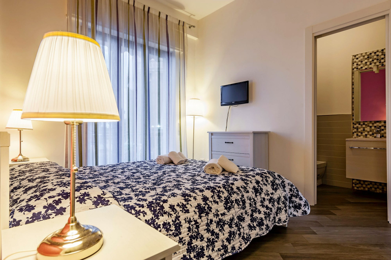 Bedroom 4, Residence Agatocle, Syracuse